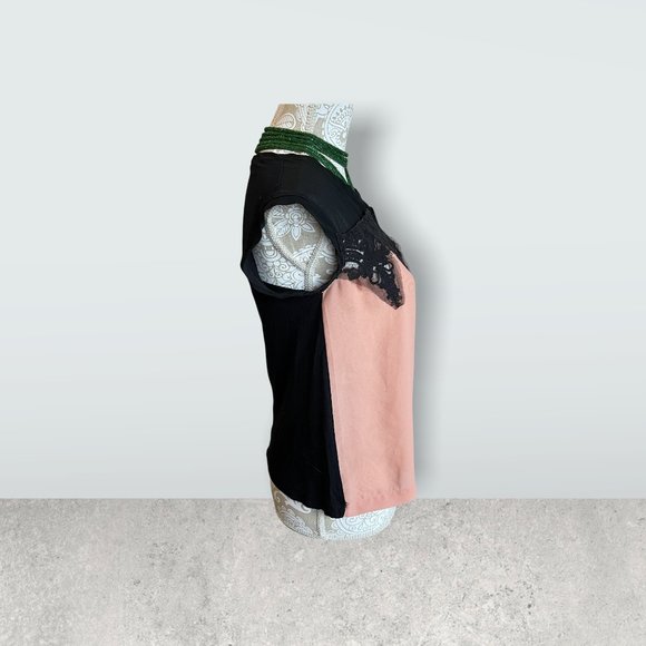 Chloe K chiffon mauve and black top size small. - Picture 6 of 7